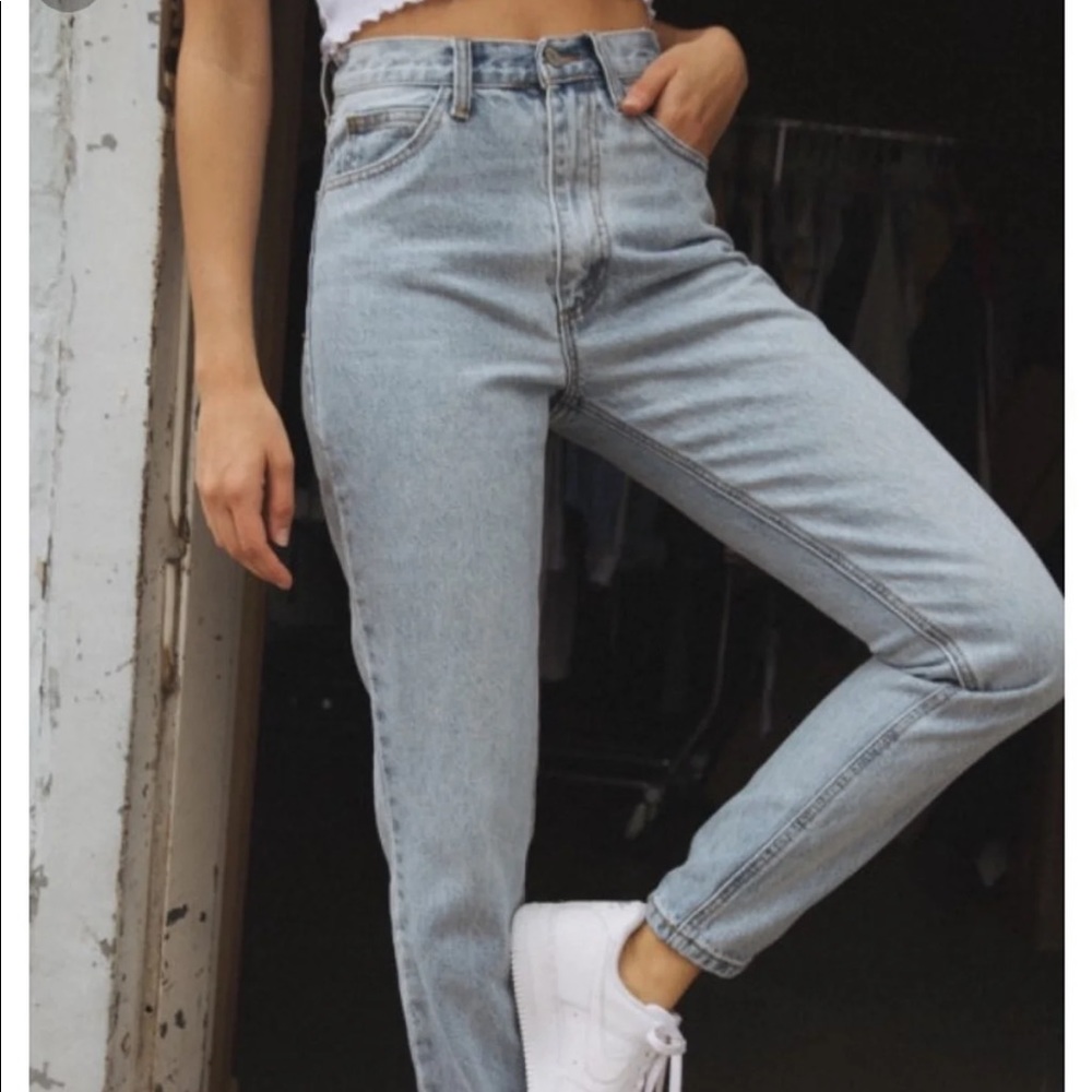 High Waisted Jeans